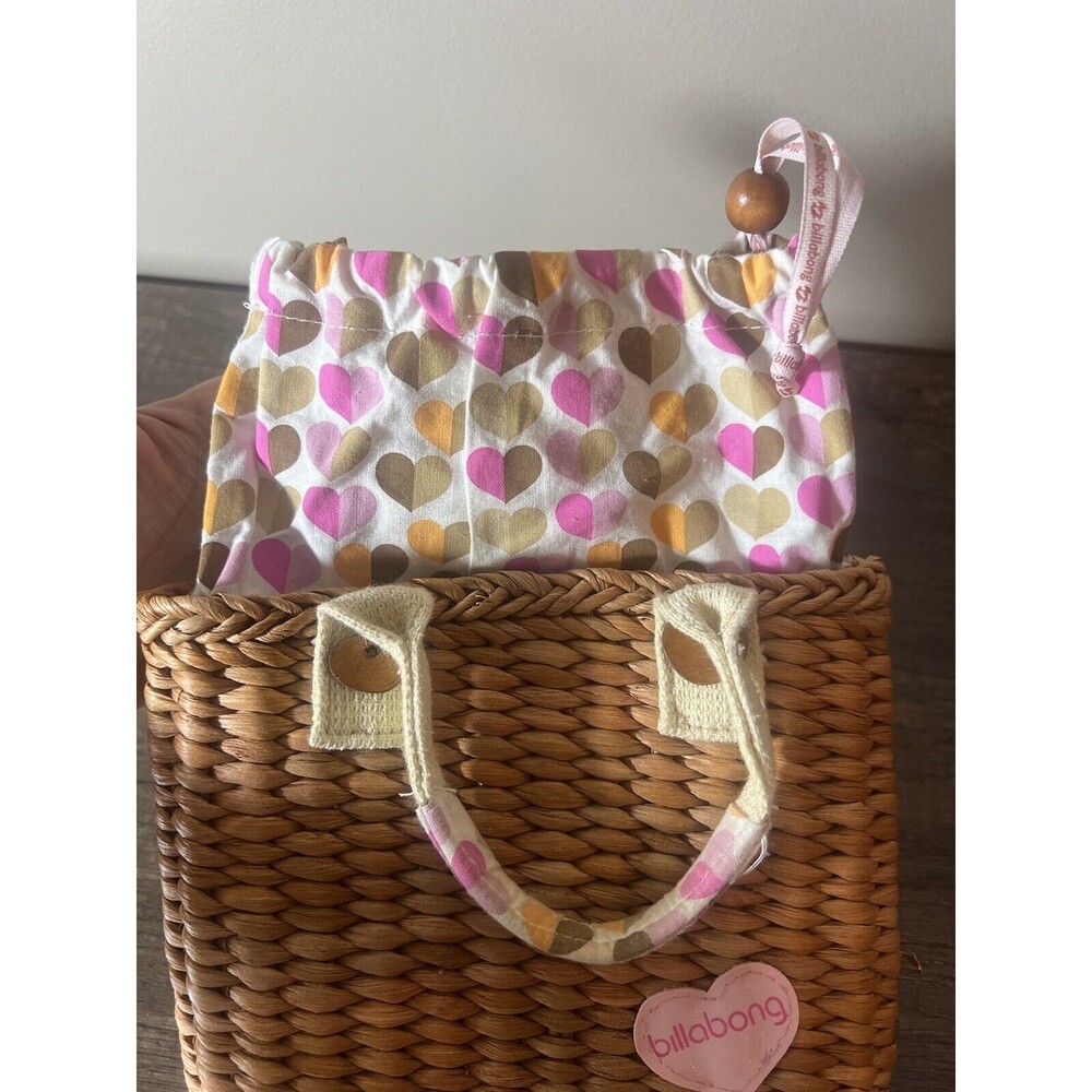 BILLABONG Womens Mini Basket Bag With Drawstring All Over Hearts Liner - Picture 6 of 10